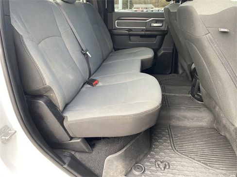 Used 2022 RAM 2500 Big Horn w/ Cold Weather Group image 30