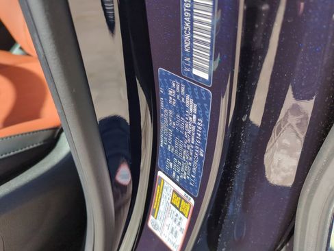 New 2026 Kia Carnival EX image 33