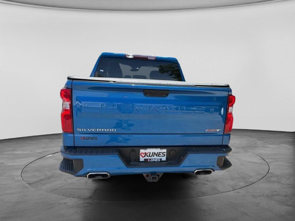 Used 2024 Chevrolet Silverado 1500 RST AWD/4WD image 8