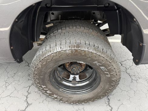 Used 2018 RAM 3500 Tradesman w/ Chrome Appearance Group AWD/4WD image 12
