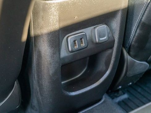 Used 2018 Chevrolet Colorado ZR2 image 38