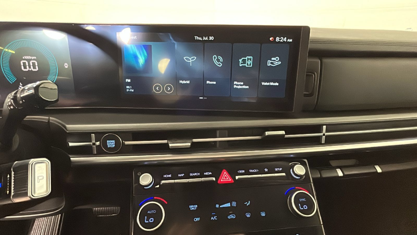 Used 2026 Hyundai Santa Fe SE FWD image 27