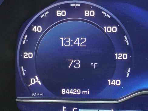 Used 2023 Chevrolet Tahoe Z71 w/ Luxury Package AWD/4WD image 39