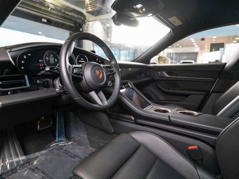 Used 2025 Porsche Taycan 4S AWD/4WD image 4