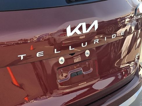 Used 2023 Kia Telluride SX image 31