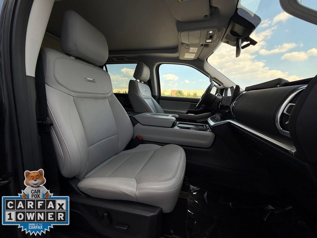 Used 2025 Ford Expedition Max Platinum AWD/4WD image 25