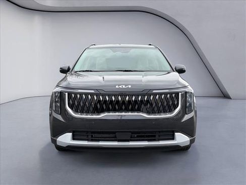 New 2026 Kia Carnival EX FWD image 8