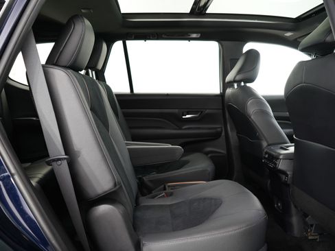 Used 2024 Toyota Grand Highlander MAX Limited image 14