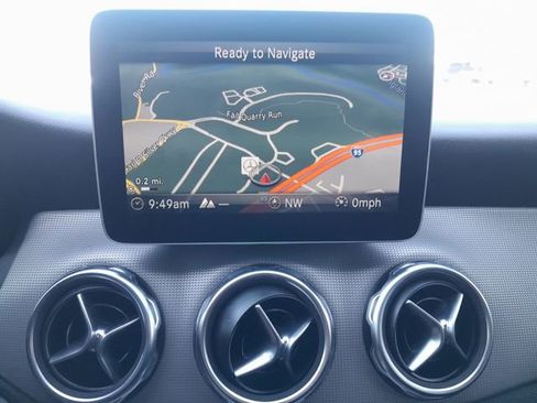 Used 2019 Mercedes-Benz GLA 250 GLA 250 image 9