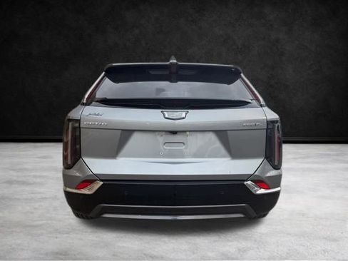 Certified 2025 Cadillac Optiq Luxury 1 w/ LPO, Floor Liner Package image 7