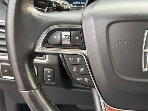 Used 2024 Lincoln Navigator Reserve image 28