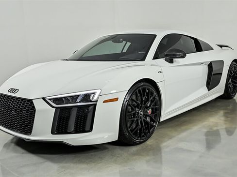 Used 2017 Audi R8 V10 plus AWD/4WD image 5