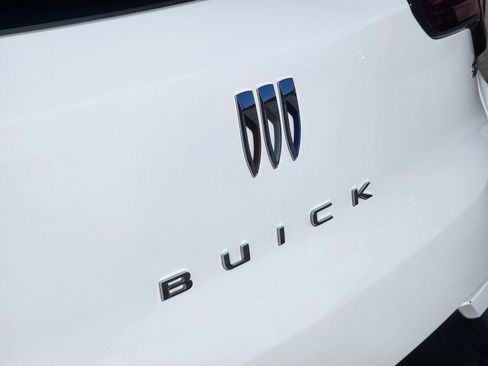 Used 2024 Buick Encore GX Sport Touring image 12