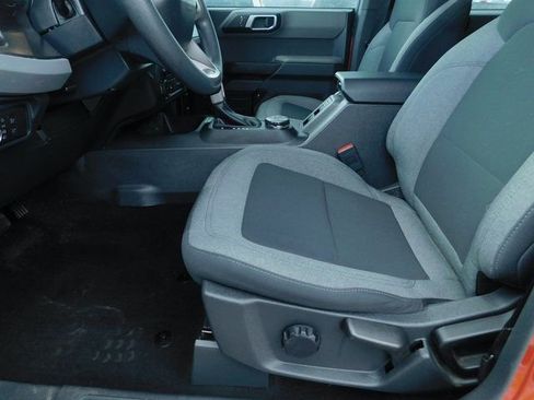 Used 2022 Ford Bronco Base w/ Sasquatch Package image 23