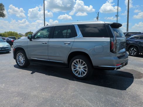 Used 2024 Cadillac Escalade Premium Luxury w/ LPO, Floor Liner Package image 6