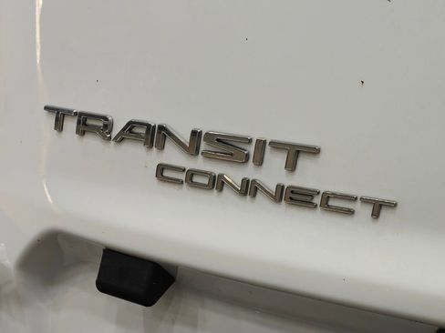 Used 2015 Ford Transit Connect XL image 36