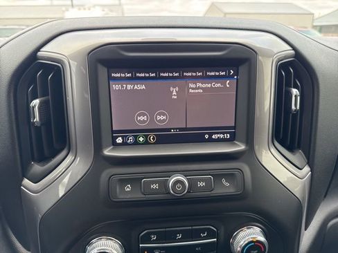 Used 2020 GMC Sierra 1500 4x4 Crew Cab w/ Sierra Value Package image 39