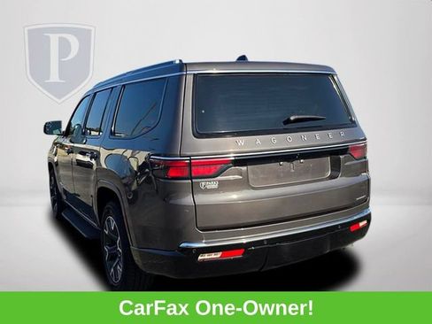 Used 2024 Jeep Wagoneer Series III AWD/4WD image 10