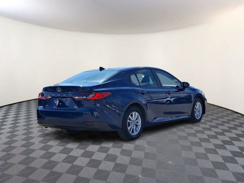 Used 2025 Toyota Camry LE image 6