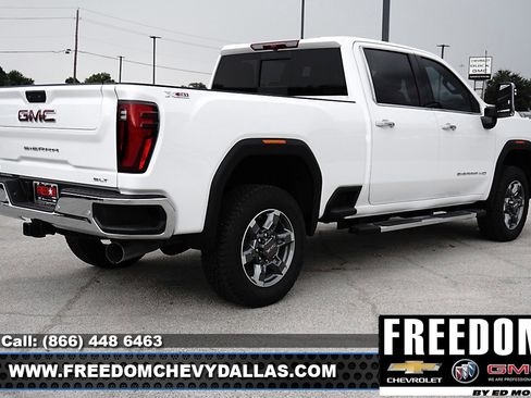 New 2025 GMC Sierra 2500 SLT w/ Texas SLT Premium Package image 7