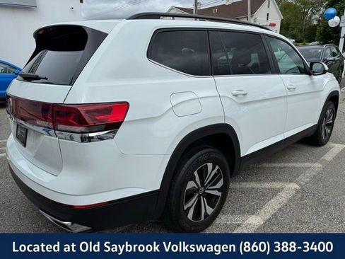 Used 2024 Volkswagen Atlas SE image 5