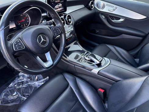 Used 2015 Mercedes-Benz C 300 4MATIC Sedan image 4