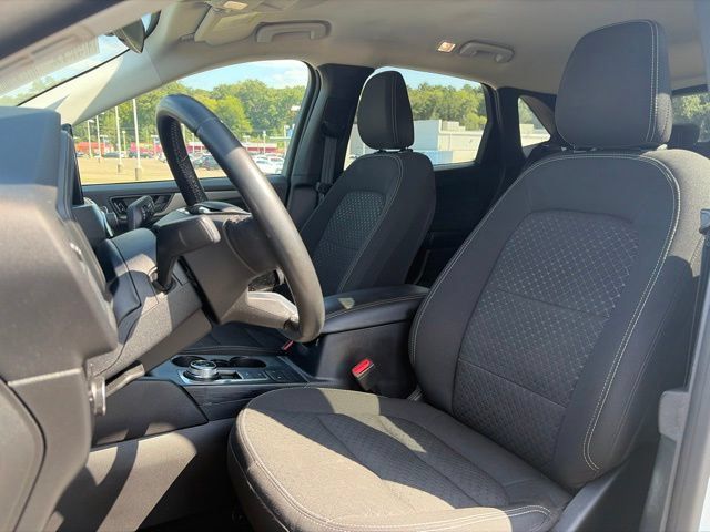 Used 2023 Ford Escape Active w/ Cold Weather Package FWD image 18