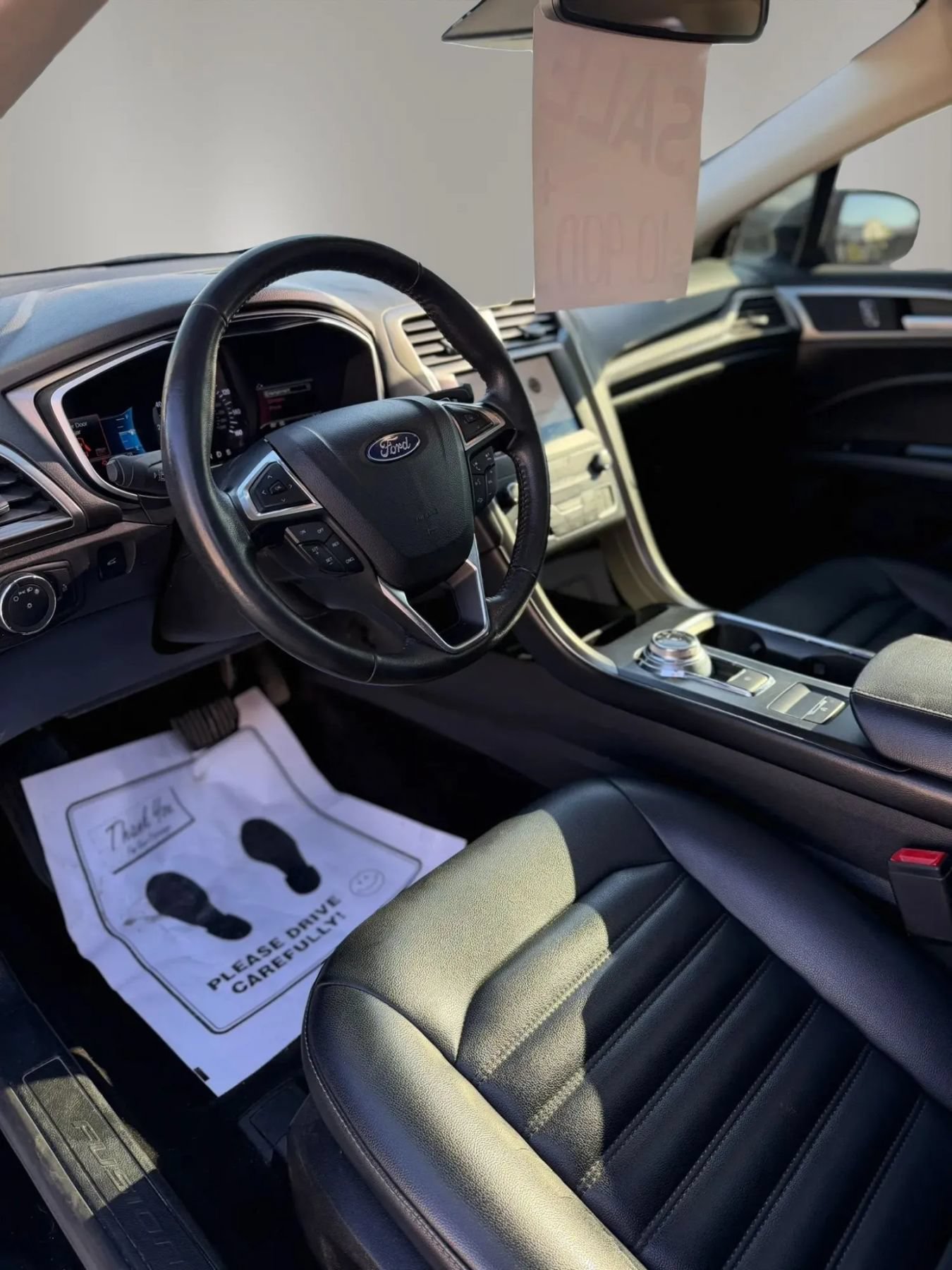 Used 2019 Ford Fusion SEL FWD image 10