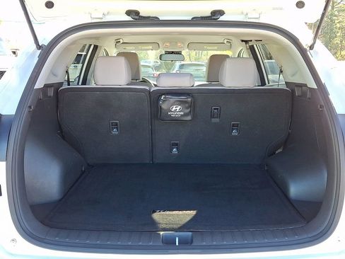 Used 2020 Hyundai Tucson SE image 29