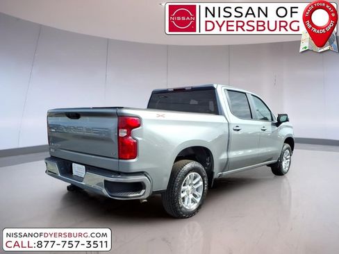 Used 2023 Chevrolet Silverado 1500 LT AWD/4WD image 3