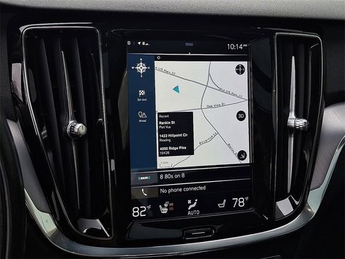 Used 2020 Volvo S60 T6 Momentum image 22