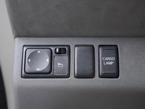 Used 2017 Nissan Frontier SV RWD image 10