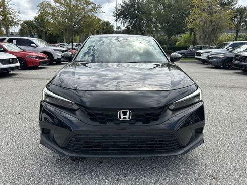Used 2024 Honda Civic EX-L image 9