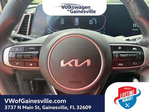 Used 2025 Kia Sportage EX FWD image 22
