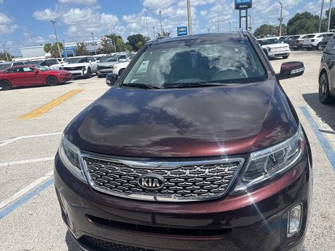 Used 2015 Kia Sorento SX FWD image 2