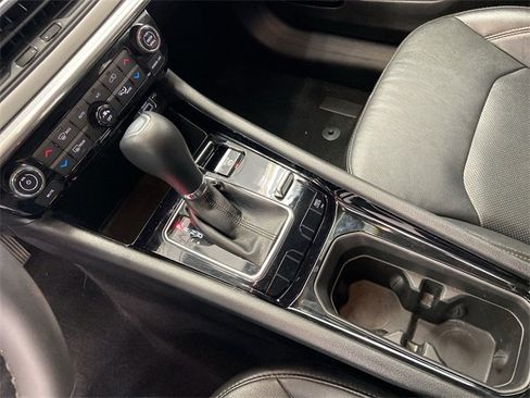 Used 2023 Jeep Compass Limited image 29