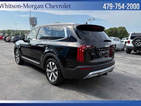 Used 2022 Kia Telluride EX w/ EX Premium Package image 7