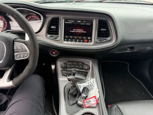Used 2023 Dodge Challenger SRT Hellcat image 9