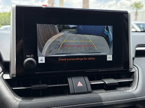 Used 2024 Toyota RAV4 XLE w/ Convenience Package FWD image 26