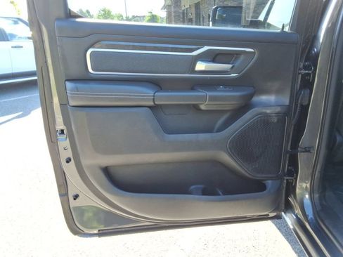 Used 2022 RAM 1500 Big Horn AWD/4WD image 17