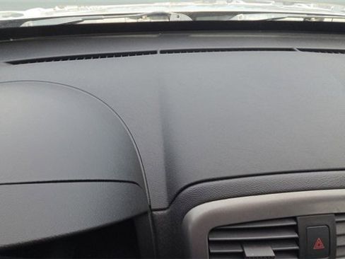 Used 2007 Chevrolet Equinox LS image 9