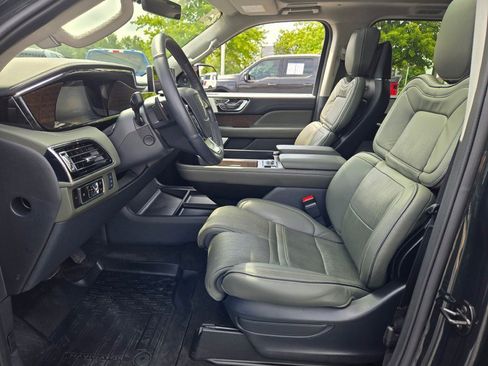 Used 2023 Lincoln Navigator Black Label image 23