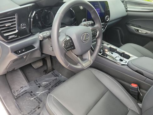 Certified 2025 Lexus NX 350 AWD w/ Accessory Package (K3) image 21