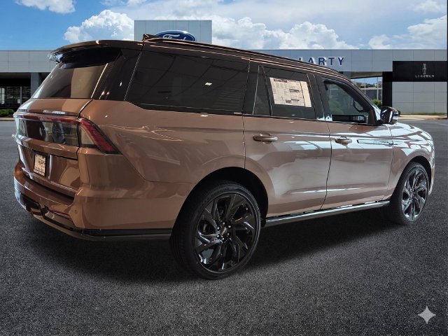 New 2026 Lincoln Navigator Black Label AWD/4WD image 5