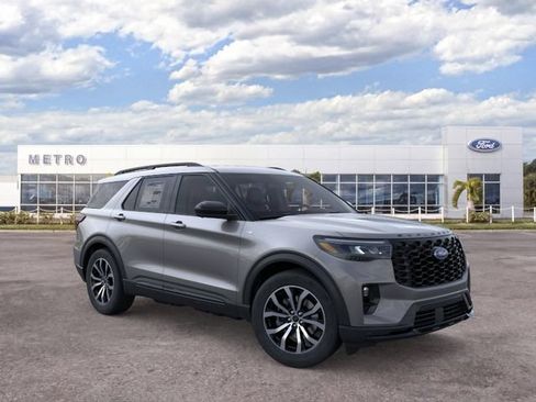 New 2026 Ford Explorer ST-Line RWD image 7