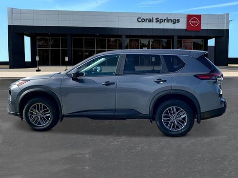 New 2026 Nissan Rogue S image 2