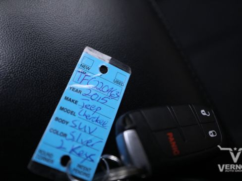 Used 2015 Jeep Grand Cherokee Laredo w/ Quick Order Package 23E image 32