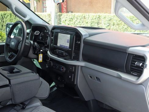 Used 2021 Ford F150 XLT image 43