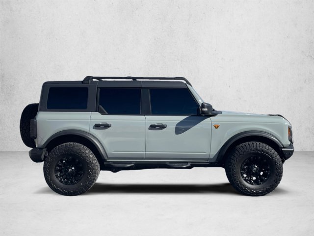 Used 2023 Ford Bronco Badlands AWD/4WD image 4
