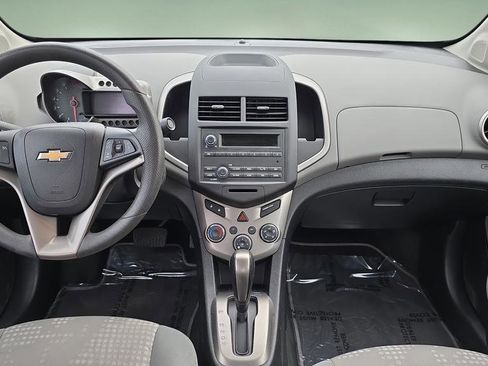 Used 2016 Chevrolet Sonic LS FWD image 11